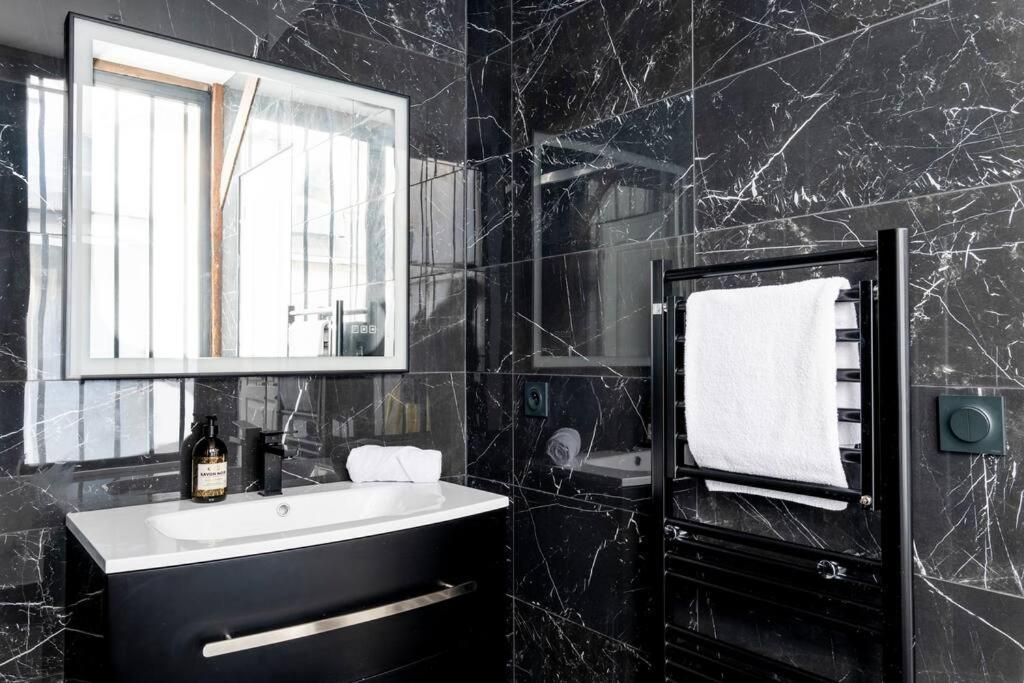 Gembnb Luxury Apartments - Residence Aqueduc Párizs Kültér fotó